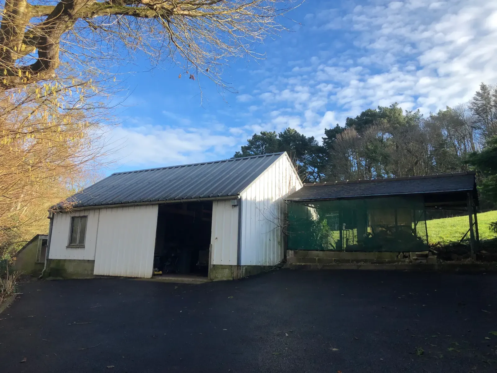 Transformation d’un hangar en cabinet d’ostéopathie — 1
